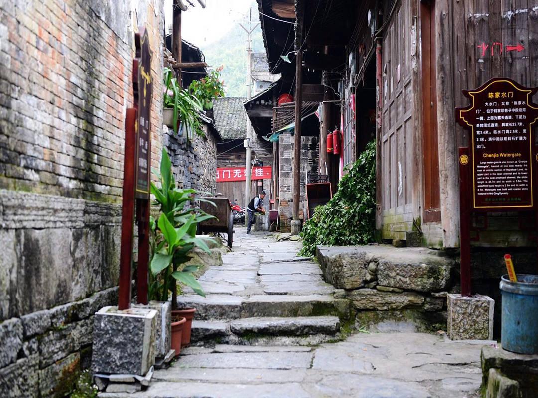福建省环保院与华南师大绿色低碳研究院战略合作
